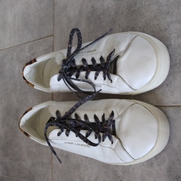 SAINT LAURENT - Picture 2 of 15